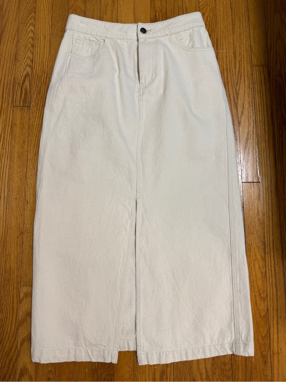 Velvet Heart Cream Midi Skirt with Front Slit